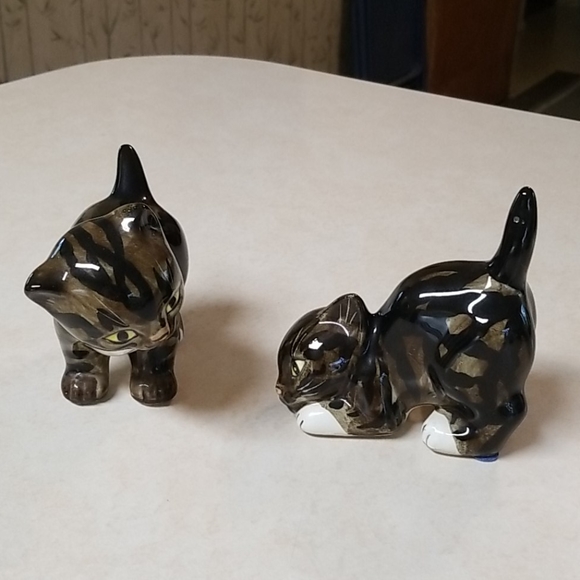 Vintage Two Cute Playful Calico Kittens Figurines